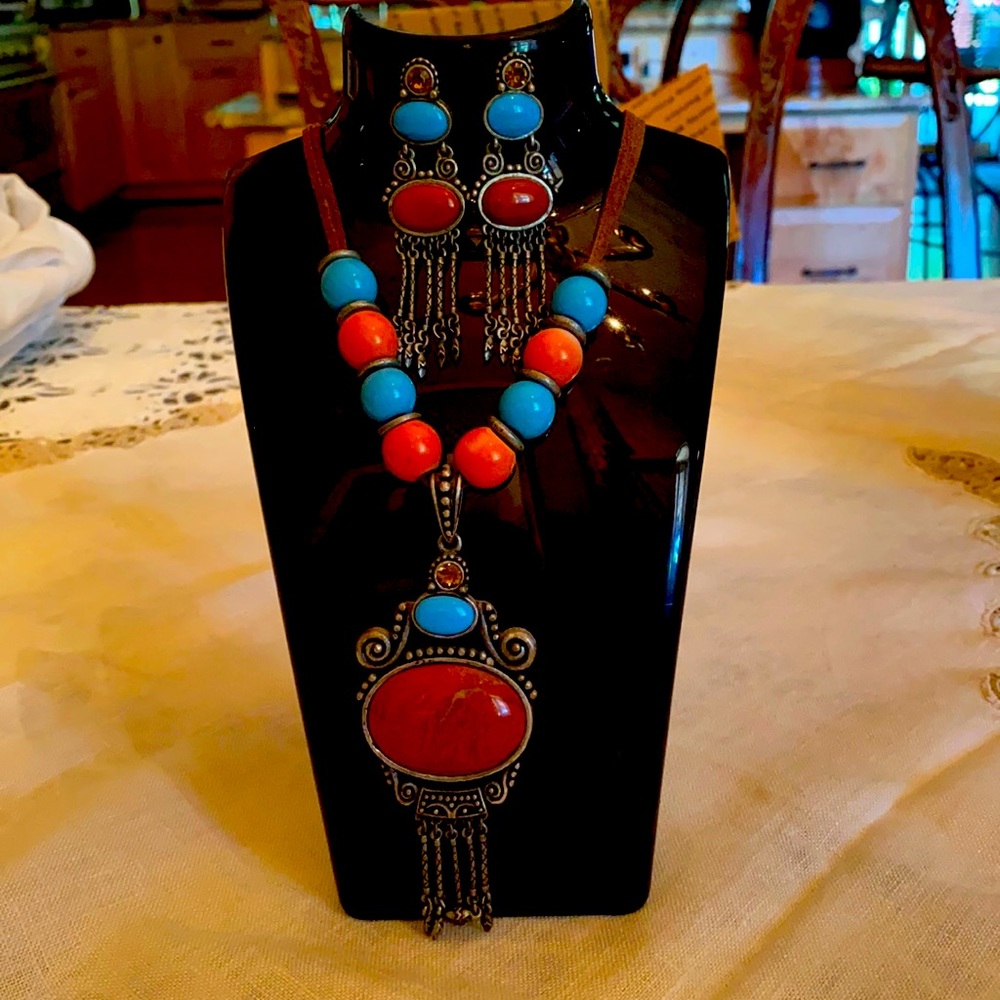 Handcrafted necklace and earrings